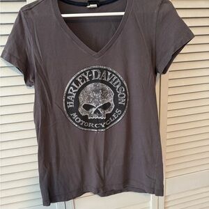 Gray women’s Harley Davidson shirt